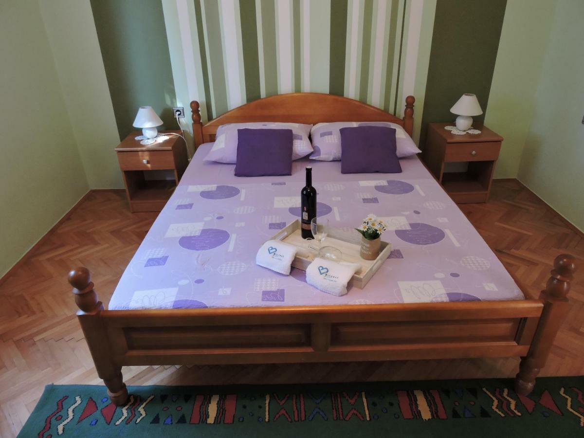 Apartments Perla Biograd Na Moru Ngoại thất bức ảnh