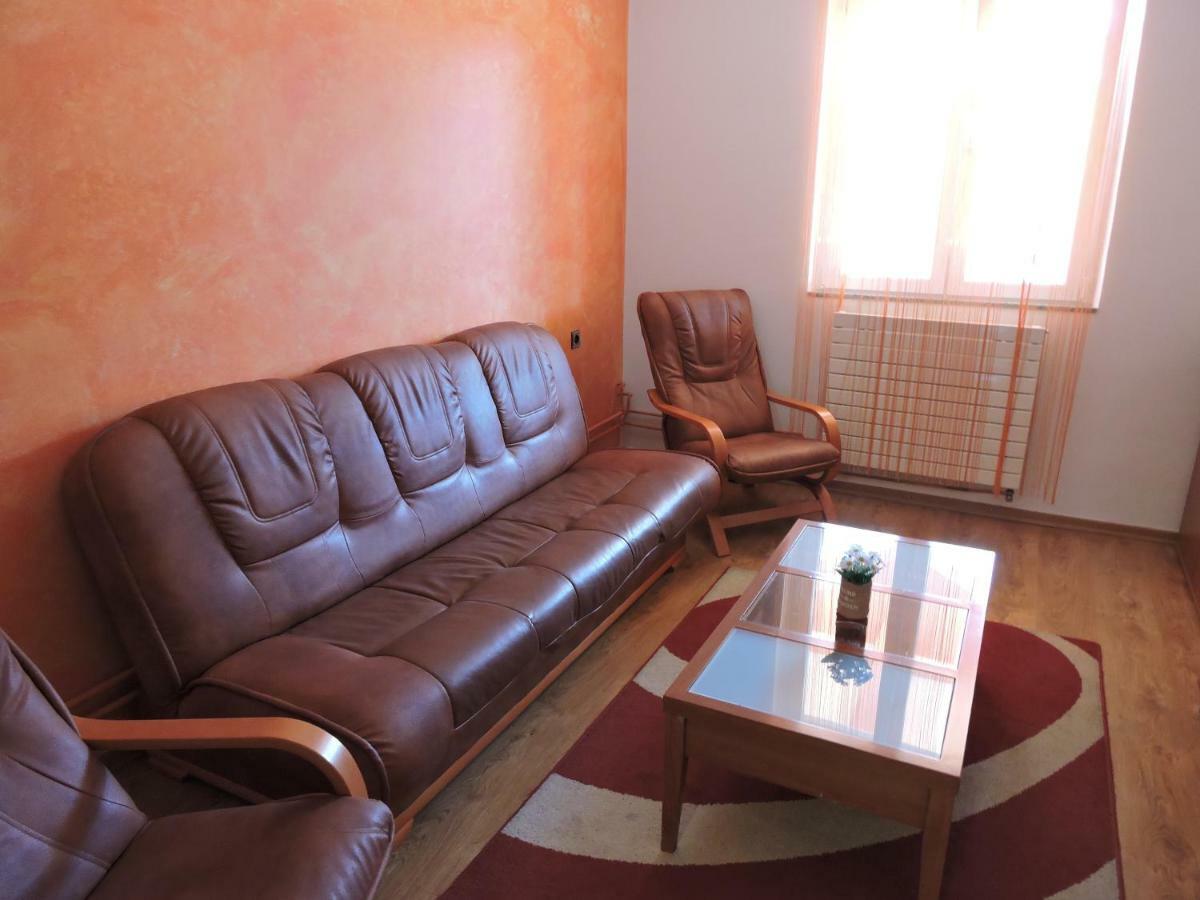 Apartments Perla Biograd Na Moru Ngoại thất bức ảnh