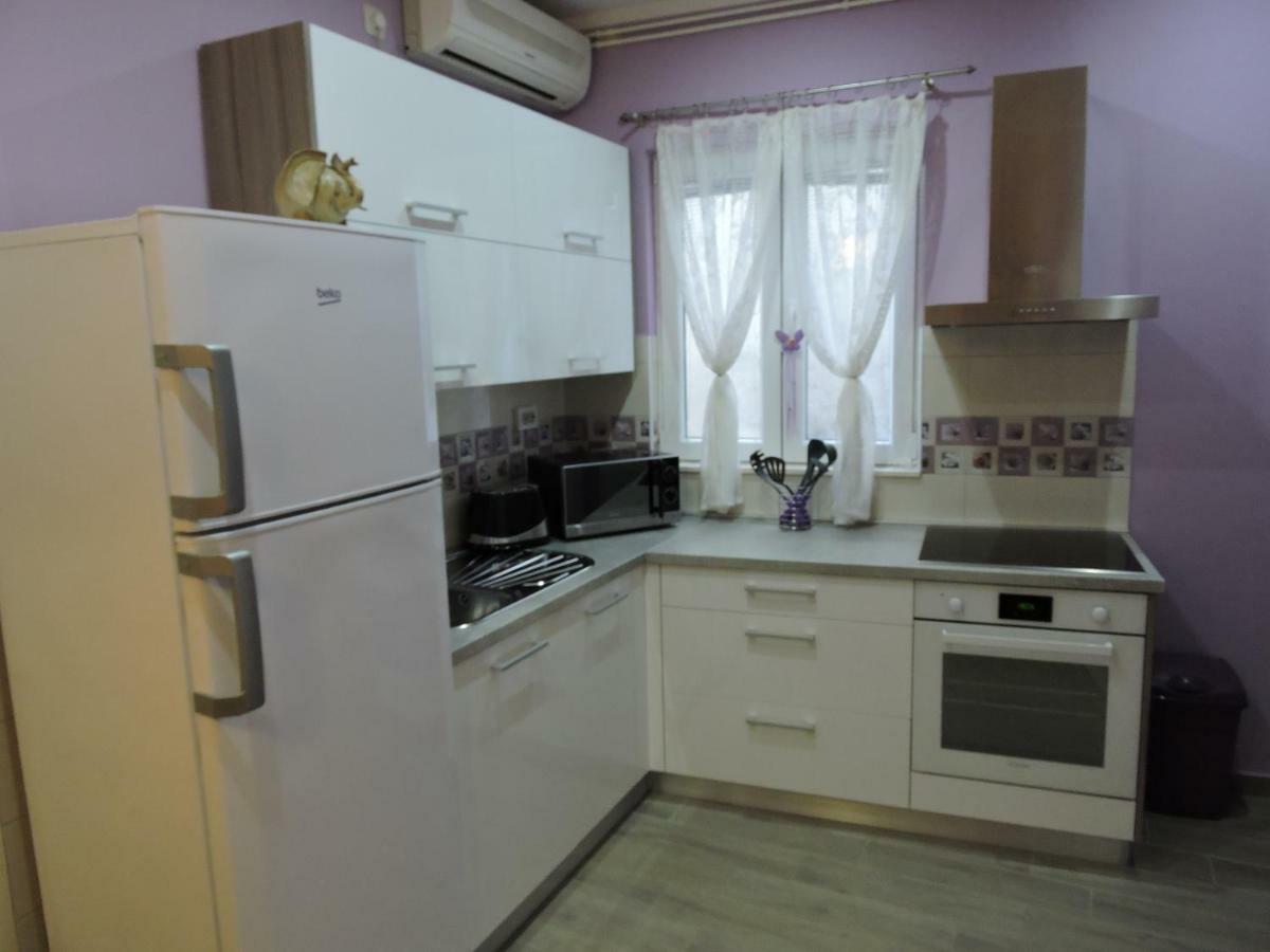 Apartments Perla Biograd Na Moru Ngoại thất bức ảnh