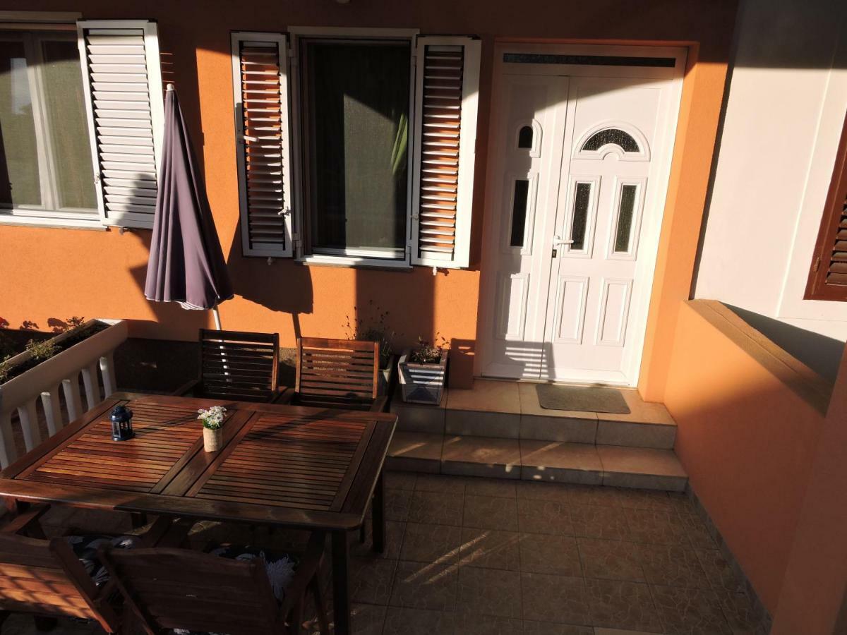 Apartments Perla Biograd Na Moru Ngoại thất bức ảnh