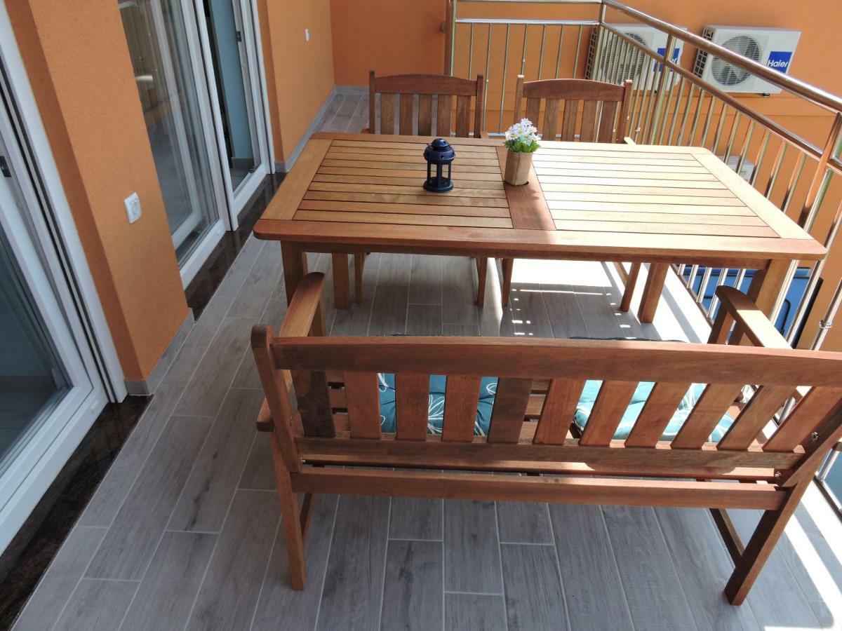 Apartments Perla Biograd Na Moru Ngoại thất bức ảnh