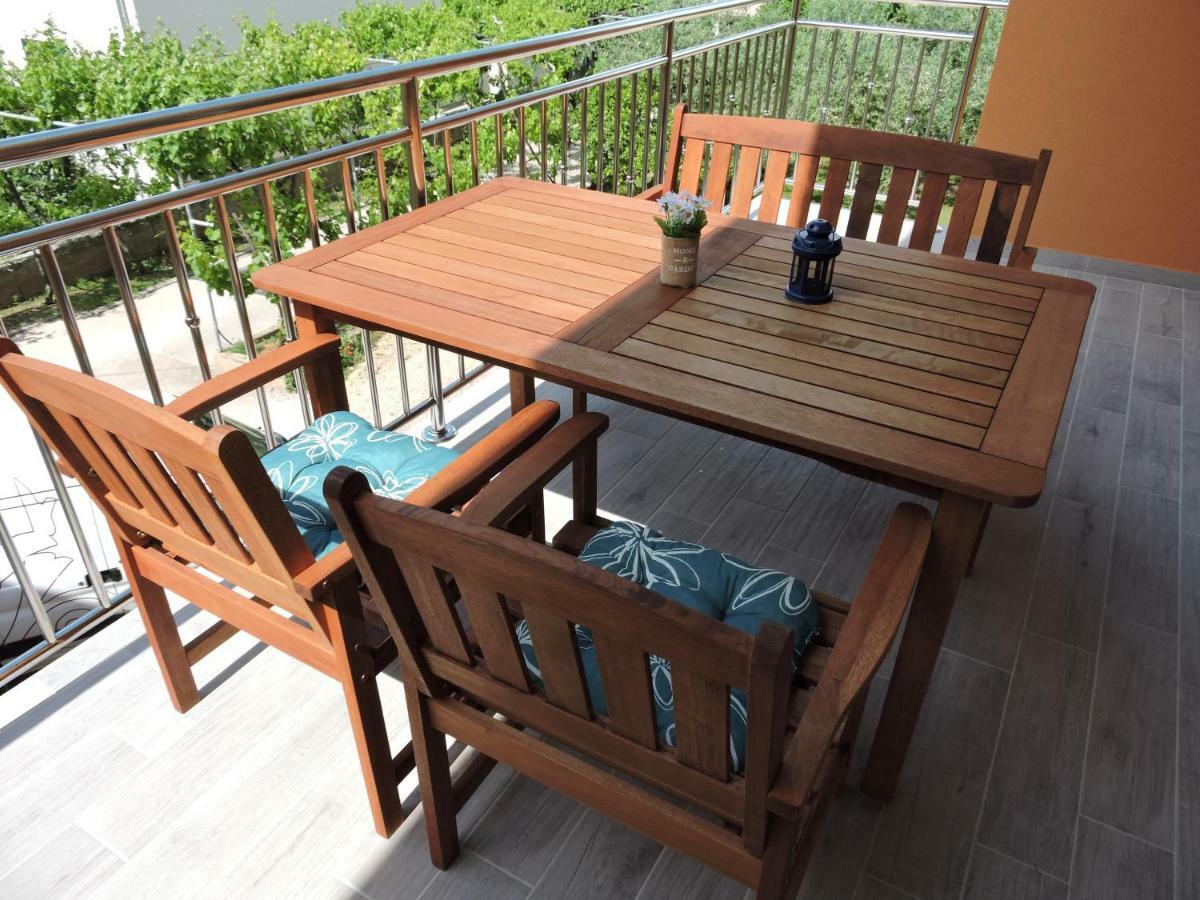 Apartments Perla Biograd Na Moru Ngoại thất bức ảnh