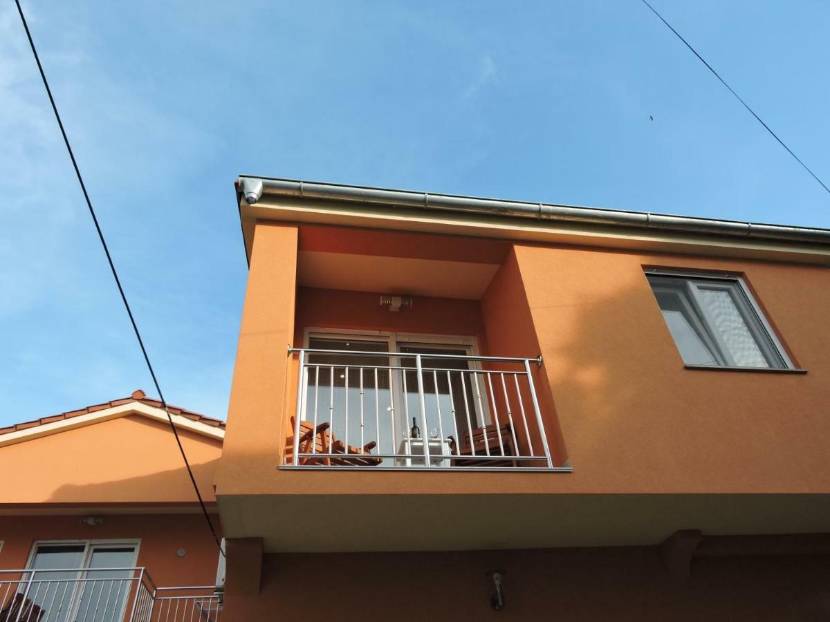 Apartments Perla Biograd Na Moru Ngoại thất bức ảnh
