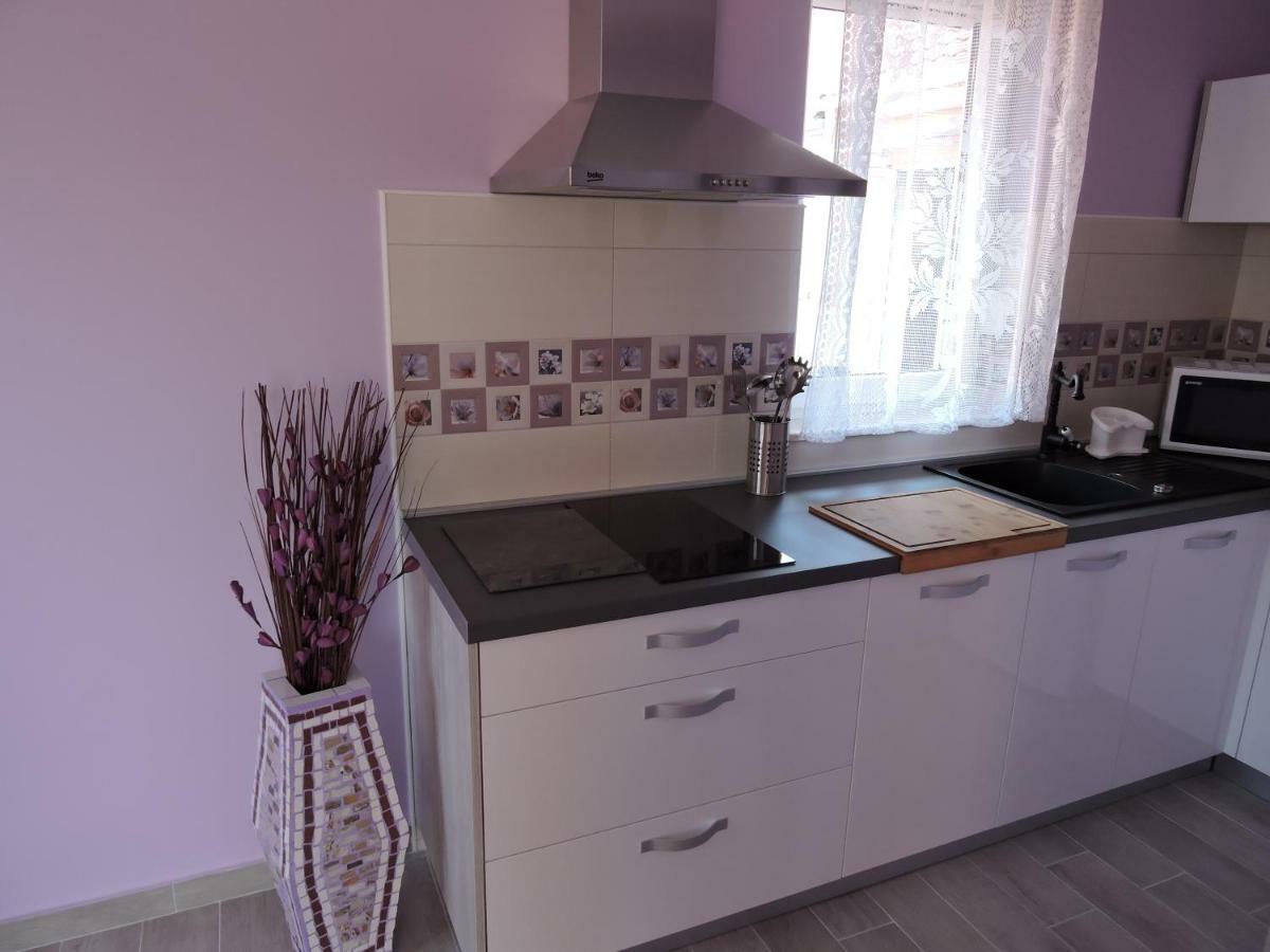 Apartments Perla Biograd Na Moru Ngoại thất bức ảnh