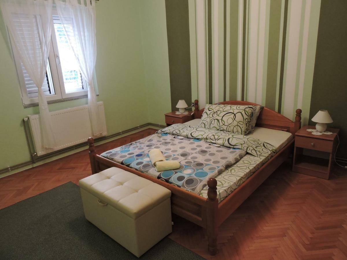 Apartments Perla Biograd Na Moru Ngoại thất bức ảnh